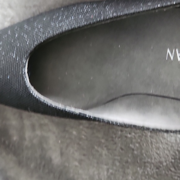 Stuart Weitzman, Woman's Sz 5 1/2 Black Silver Outline Heel Made in Spain - Picture 7 of 12